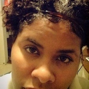 Meet your Posher, Tonya